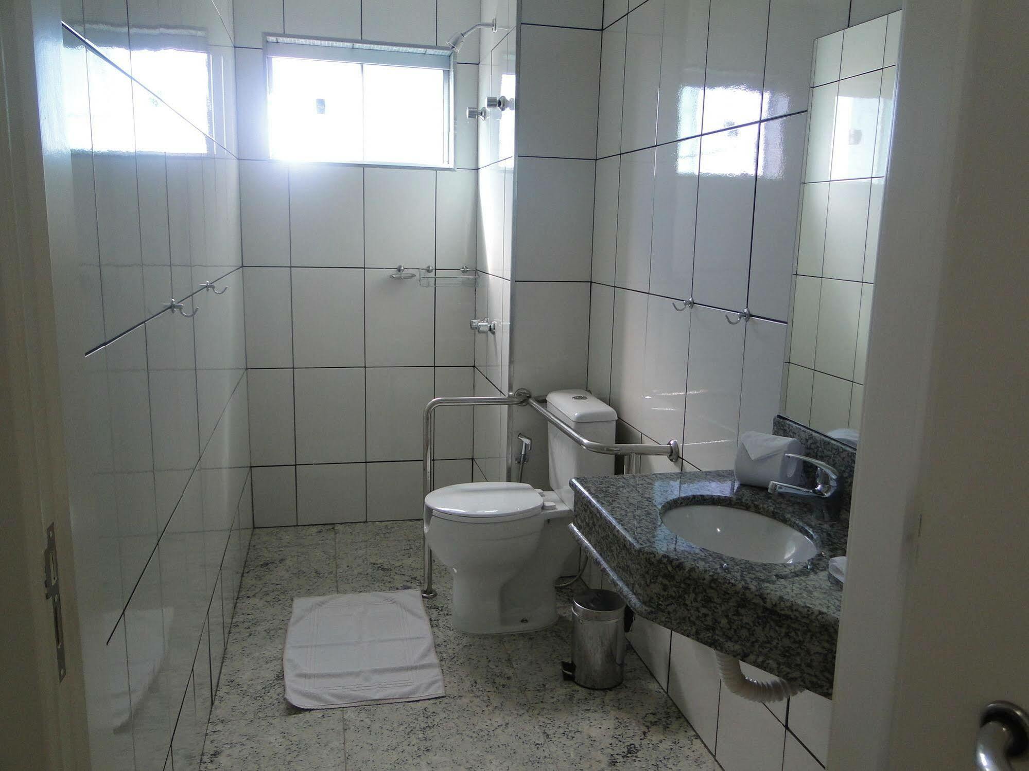 Hotel Flor De Minas Убераба Екстериор снимка